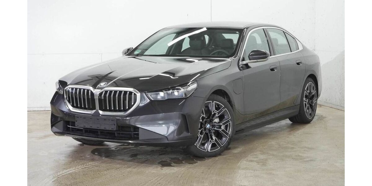 BMW 530 4.594 km 53.740 &euro; Bochum 44809