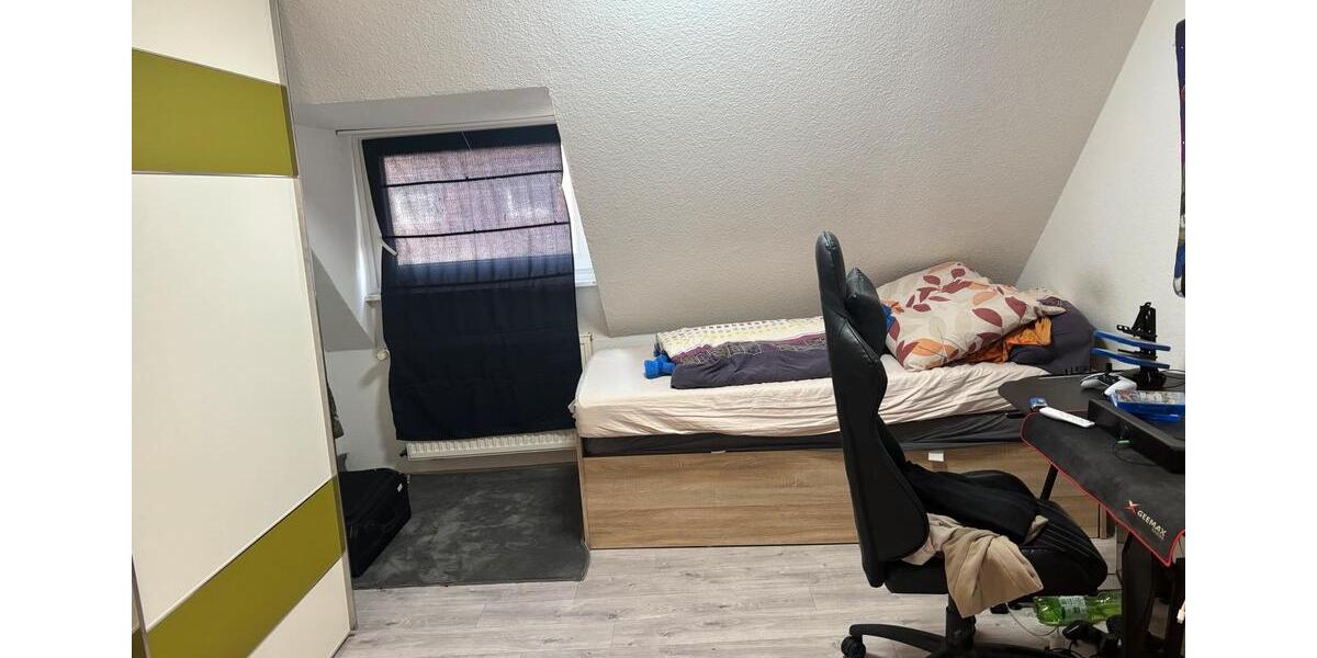 Dachgeschoßwohnung Dortmund Eving - 2 Zimmer, 45 m&sup2;, 586&euro; | Angebot:25443938