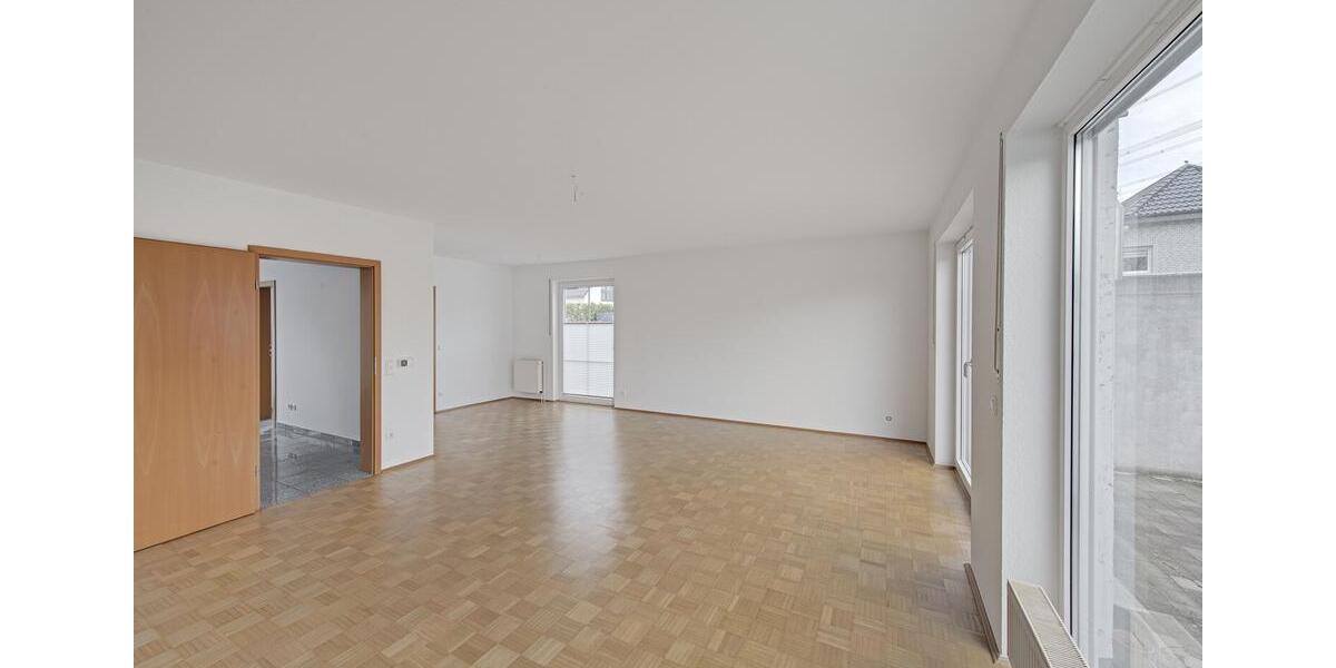 Doppelhaushälfte Dortmund Hombruch - 6 Zimmer, 155 m&sup2;, 1.950&euro; | Angebot:25144008