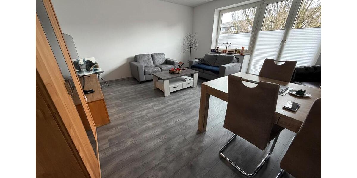 Etagenwohnung Gelsenkirchen Erle - 2.5 Zimmer, 68 m&sup2;, 820&euro; | Angebot:26476687
