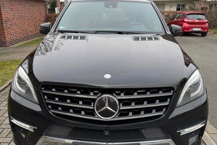 Mercedes-Benz ML 350 273.000 km 14.500 &euro; Lünen 44534