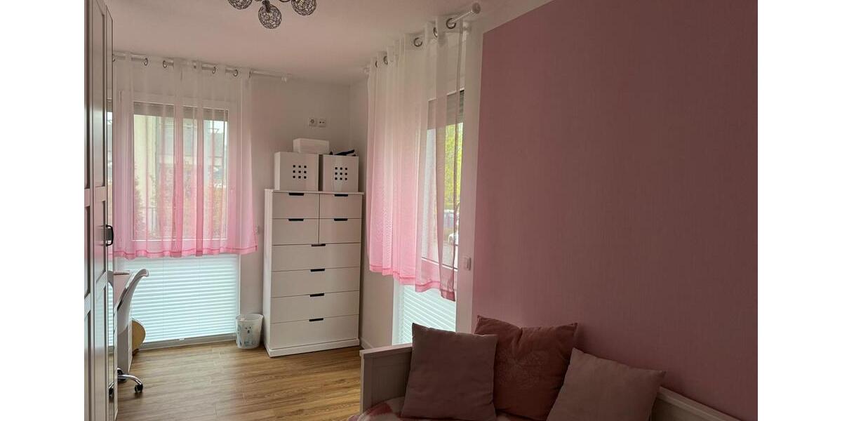 Hochparterre Witten Annen - 4 Zimmer, 96 m&sup2;, 310.000&euro; | Angebot:26241870