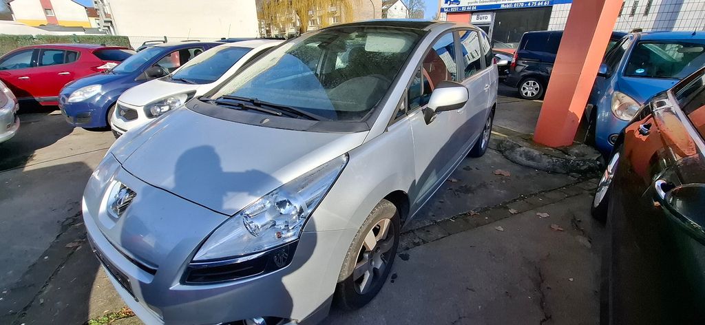 Peugeot 5008 150.300 km 3.500 &euro; Dortmund 44339