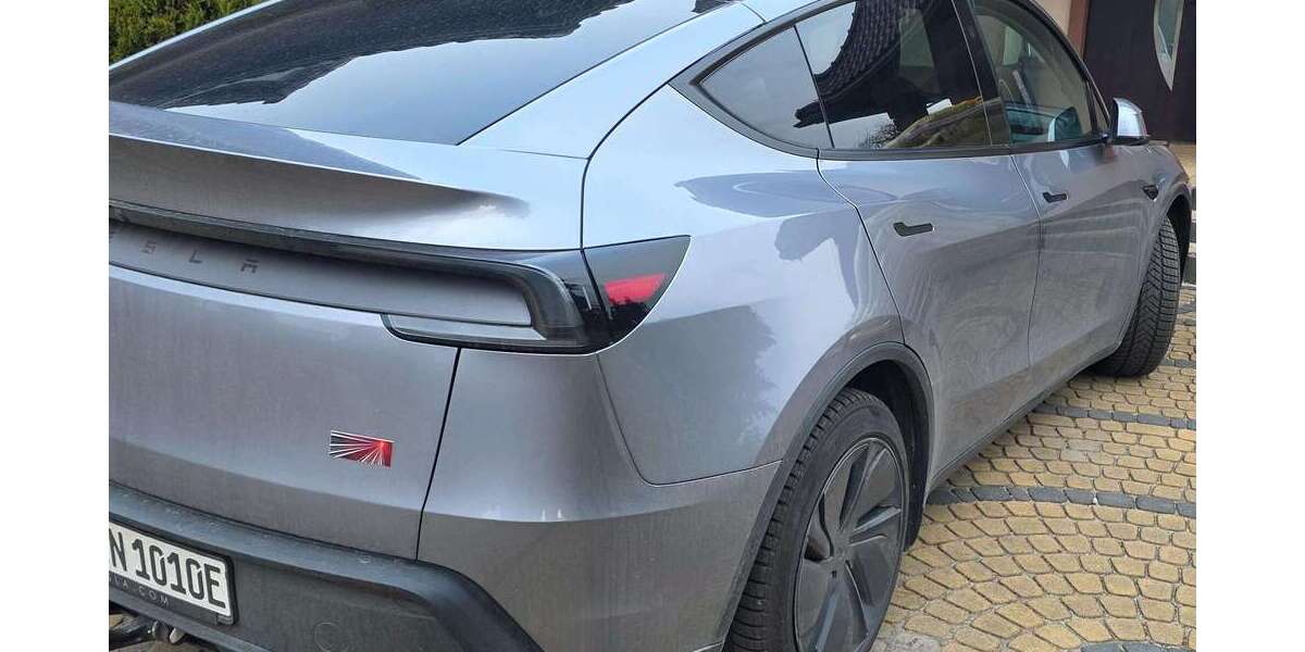 Tesla Model Y 25.000 km 52.500 &euro; Essen, Stadt 45357