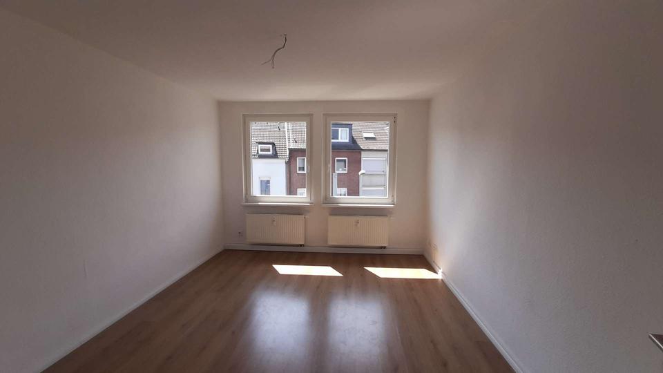 Etagenwohnung Herne Eickel - 3 Zimmer, 57 m&sup2;, 385&euro; | Angebot:24213648