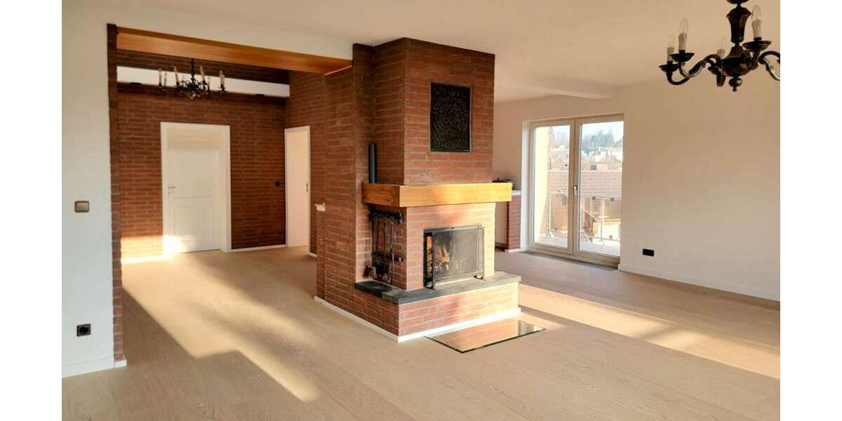 Etagenwohnung Essen Stadtbezirk IX - 5 Zimmer, 160 m&sup2;, 1.900&euro; | Angebot:26039190