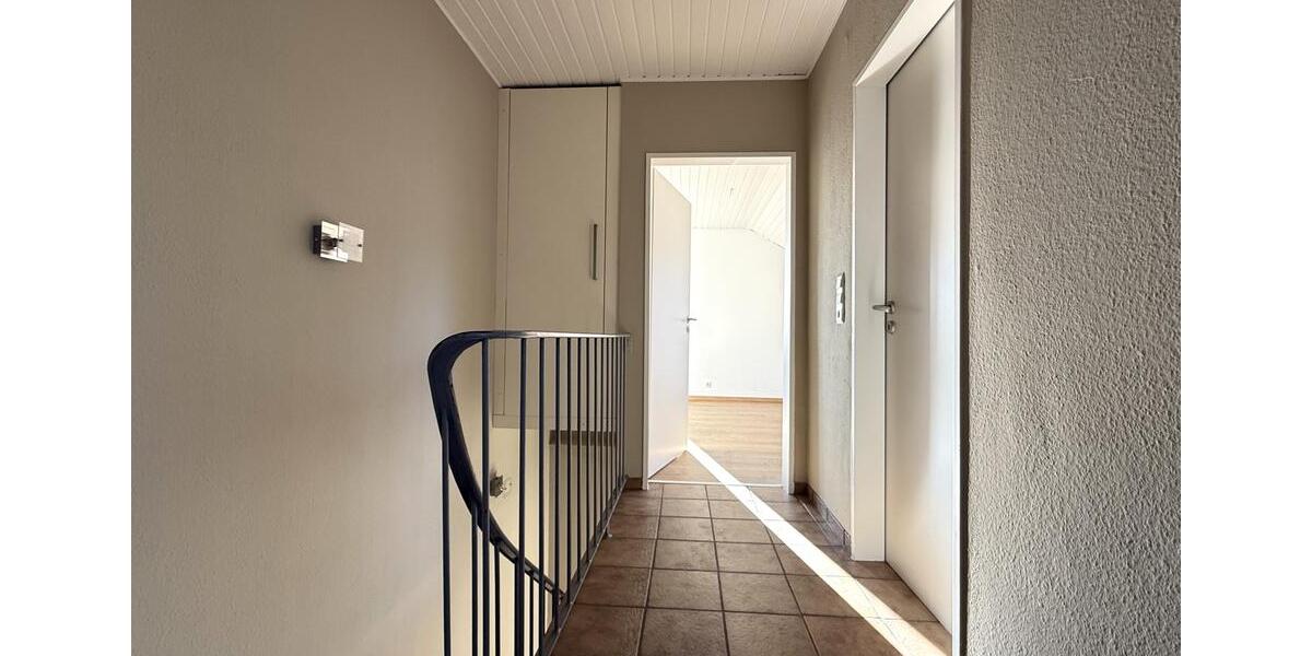 Maisonettenwohnung Schwerte - 3 Zimmer, 95 m&sup2;, 1.130&euro; | Angebot:25421724