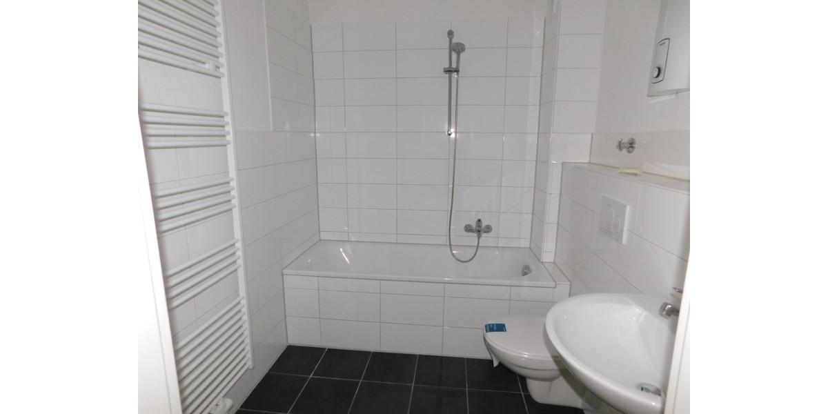 Erdgeschoßwohnung Essen Stadtbezirk VIII - 3 Zimmer, 76 m&sup2;, 776&euro; | Angebot:25386620