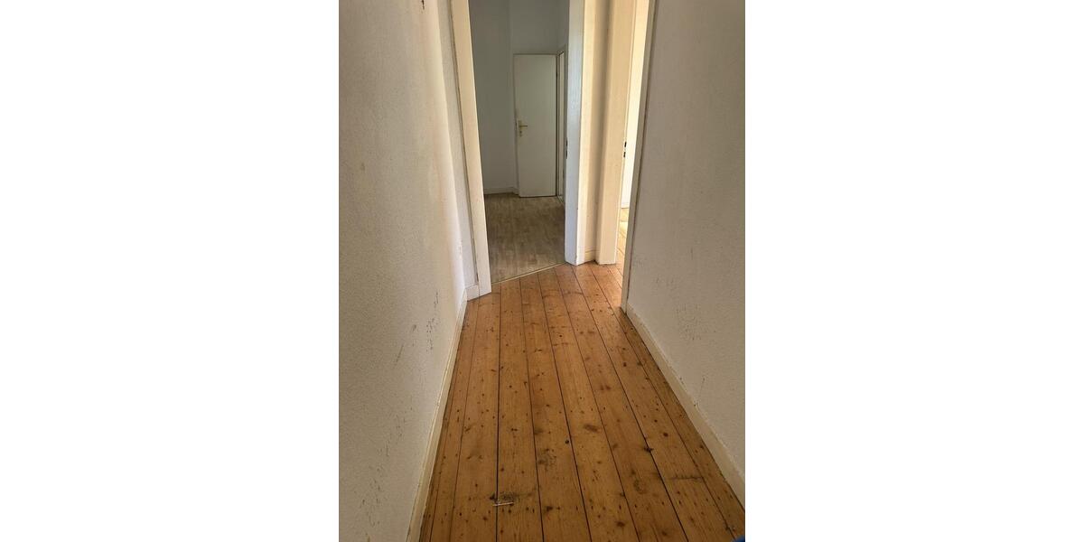Dachgeschoßwohnung Schwerte - 3 Zimmer, 75 m&sup2;, 550&euro; | Angebot:25650428