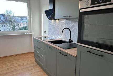 Zimmer Essen Frohnhausen - 650&euro; | Angebot:23978514