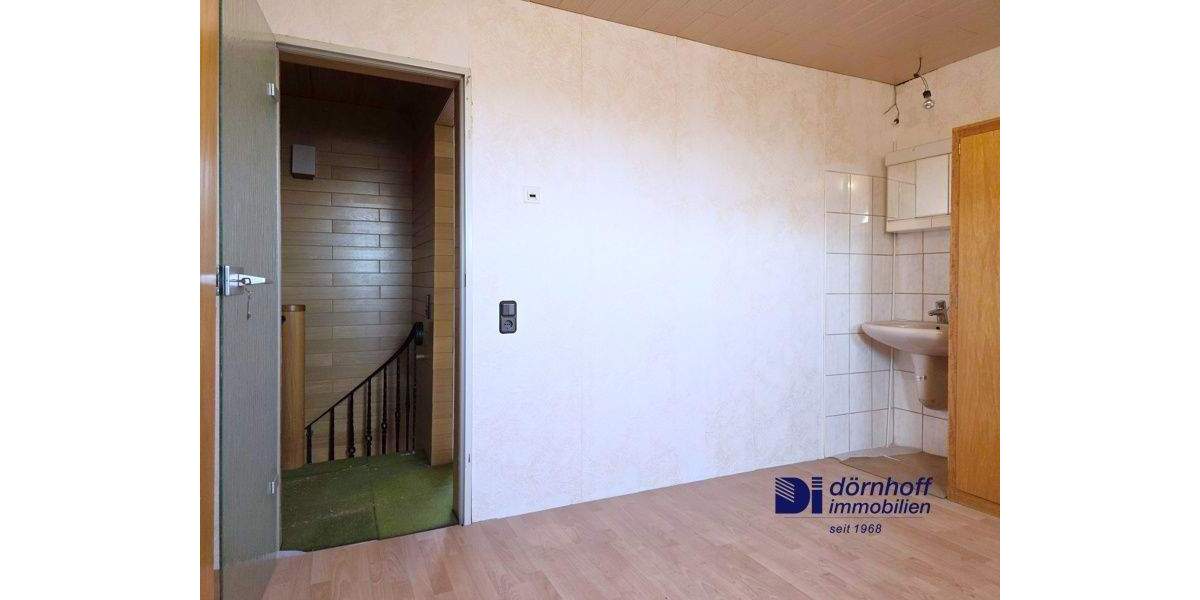 Reihenmittelhaus Dortmund / Dorstfeld Dorstfeld - 7 Zimmer, 139 m&sup2;, 355.000&euro; | Angebot:25665922