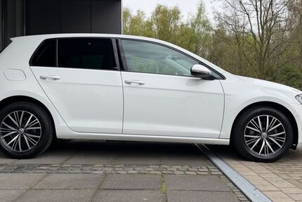 VW Golf 149.000 km 14.499 &euro; Lünen 44536