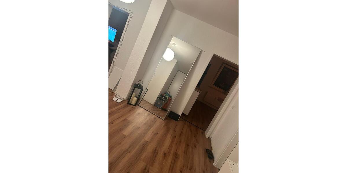 Etagenwohnung Bochum Bochum-Mitte - 3 Zimmer, 90 m&sup2;, 780&euro; | Angebot:24612556