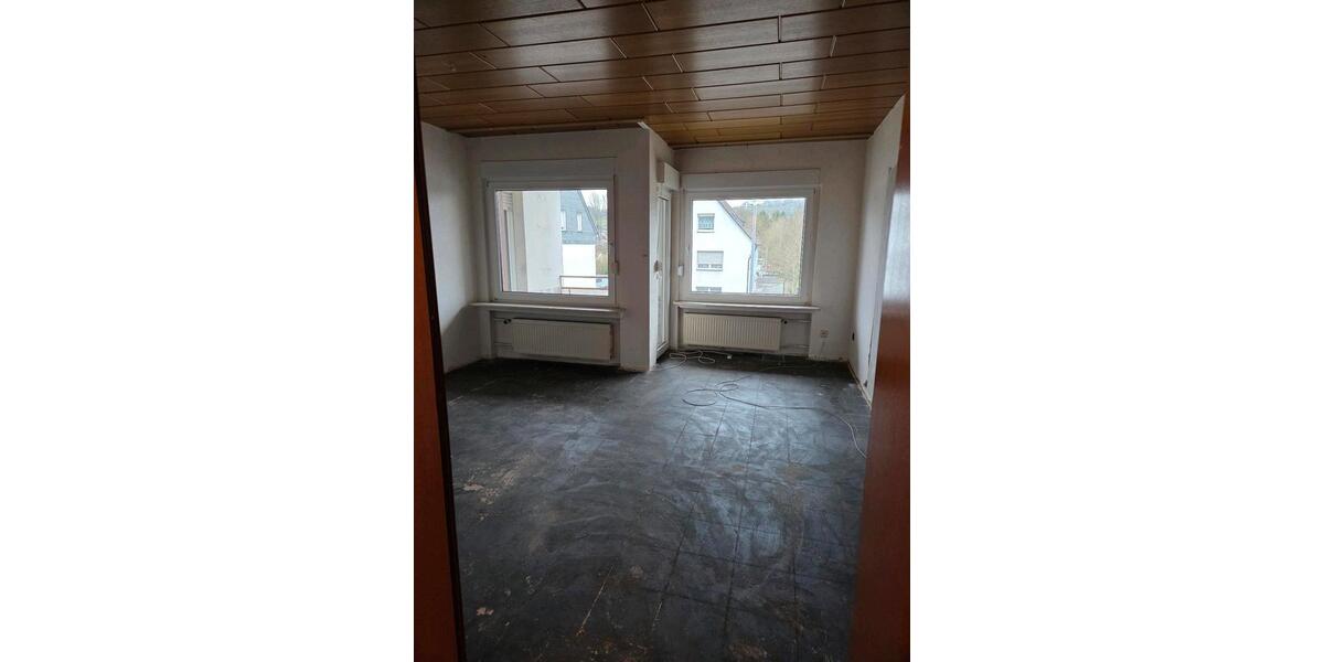 Etagenwohnung Gevelsberg - 3 Zimmer, 83 m&sup2;, 900&euro; | Angebot:25148831