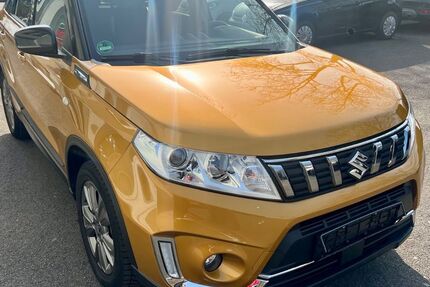 Suzuki Vitara 18.000 km 14.999 &euro; Recklinghausen 45663