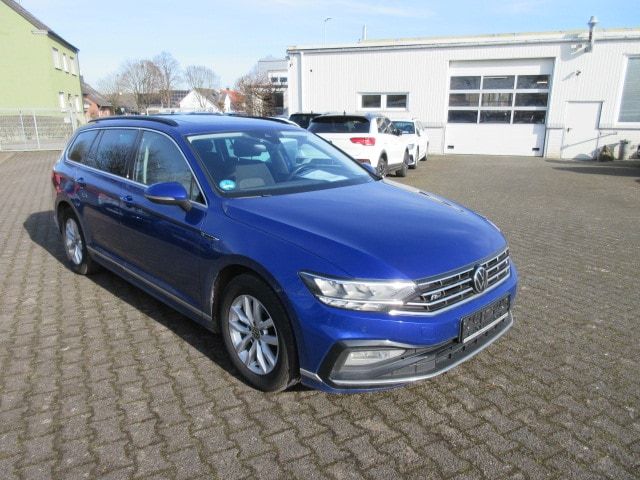 VW Passat Variant 151.220 km 23.786 &euro; Bergkamen 59192