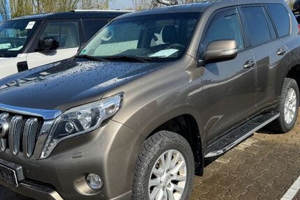 Toyota Land Cruiser 267.000 km 27.990 &euro; Herne ( Nordrhein-Westfalen ) 44628