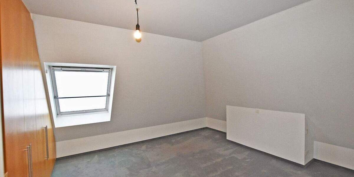 Etagenwohnung Essen Bredeney - 4 Zimmer, 154 m&sup2;, 750.000&euro; | Angebot:25696393