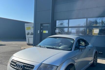 Audi TT 215.000 km 7.250 &euro; Castrop-Rauxel 44575