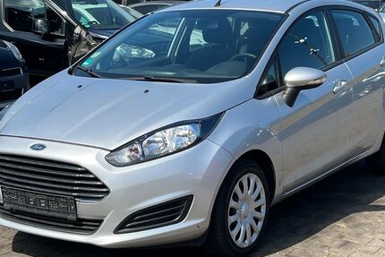 Ford Fiesta 126.422 km 4.400 &euro; Hagen 58135