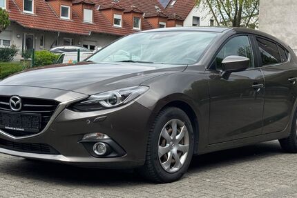 Mazda 3 145.000 km 7.450 &euro; Essen 45327