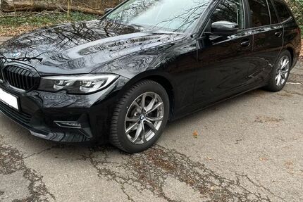BMW 318 114.000 km 22.500 &euro; Dortmund 44269
