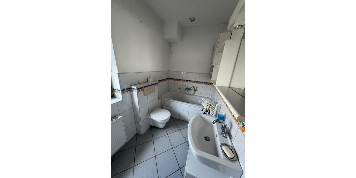 Reihenhaus Dortmund Aplerbeck - 6 Zimmer, 135 m&sup2;, 130.000&euro; | Angebot:26104442