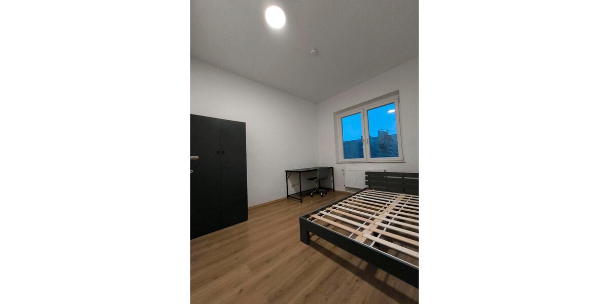 Etagenwohnung Essen Stadtbezirk V - 1 Zimmer, 30 m&sup2;, 385&euro; | Angebot:25869916