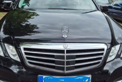 Mercedes-Benz E 300 330.000 km 10.800 &euro; Herne 44628