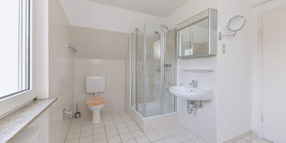 Einfamilienhaus Sprockhövel Haßlinghausen - 1 Zimmer, 153 m&sup2;, 249.000&euro; | Angebot:25674376