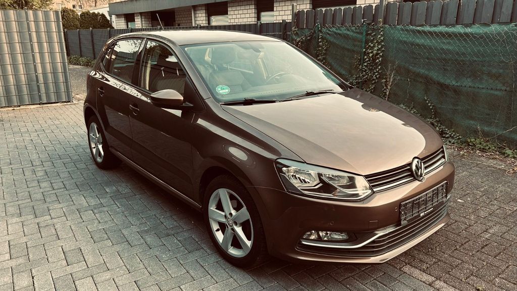 VW Polo 68.400 km 8.299 &euro; Essen 45131