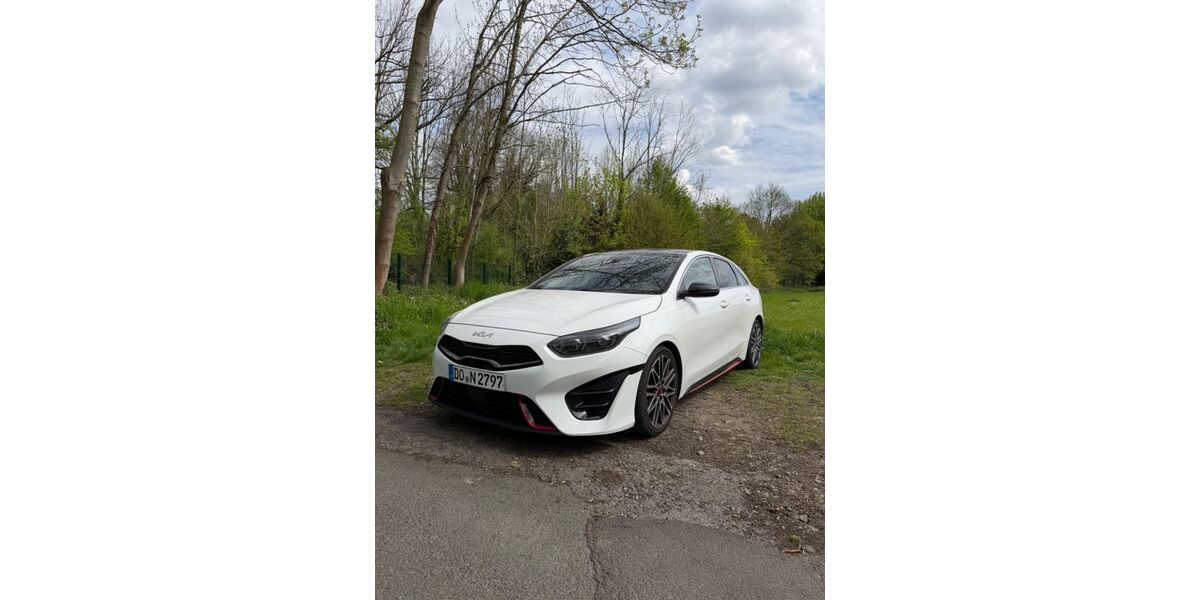 Kia pro ceed / ProCeed 37.700 km 27.999 &euro; Dortmund 44265