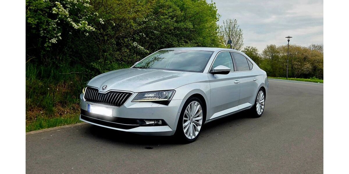 Skoda Superb 111.760 km 19.800 &euro; Hagen 58099