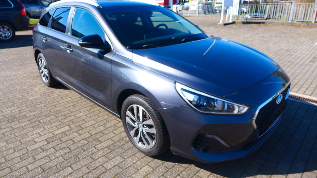 Hyundai i30 99.980 km 11.990 &euro; Hattingen (bei Bochum) 45527