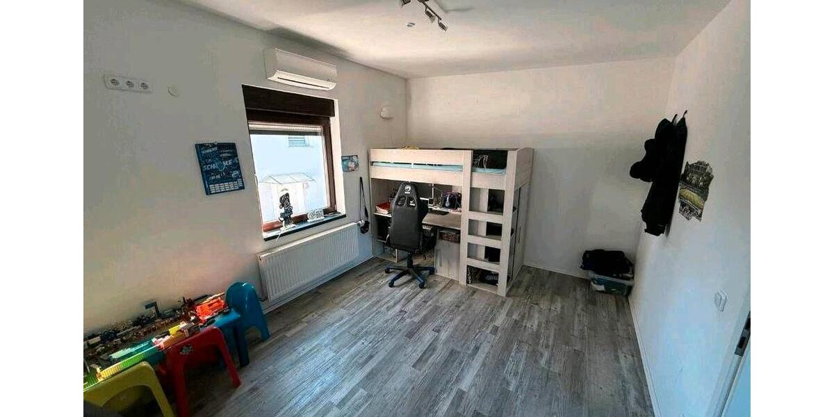 Einfamilienhaus Bochum Günnigfeld - 10 Zimmer, 242 m&sup2;, 649.000&euro; | Angebot:26207743