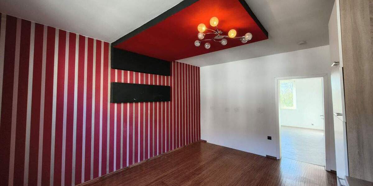 Etagenwohnung Essen Stoppenberg - 3 Zimmer, 57 m&sup2;, 80.000&euro; | Angebot:25747264