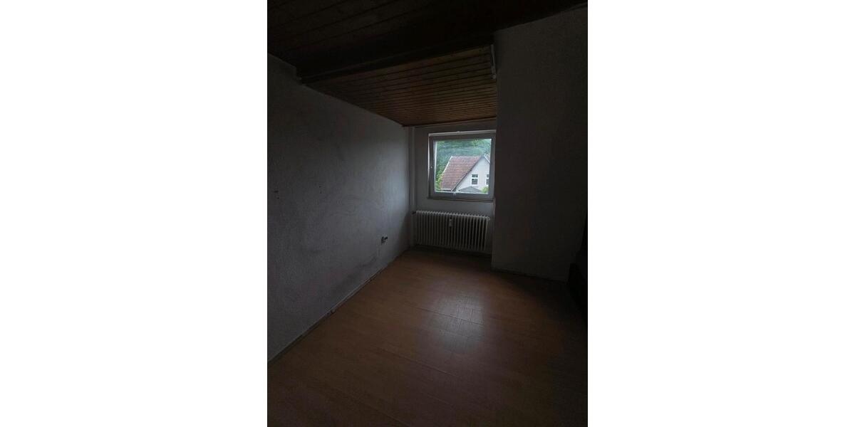 Dachgeschoßwohnung Gelsenkirchen Gelsenkirchen-West - 5 Zimmer, 92 m&sup2;, 850&euro; | Angebot:26494656