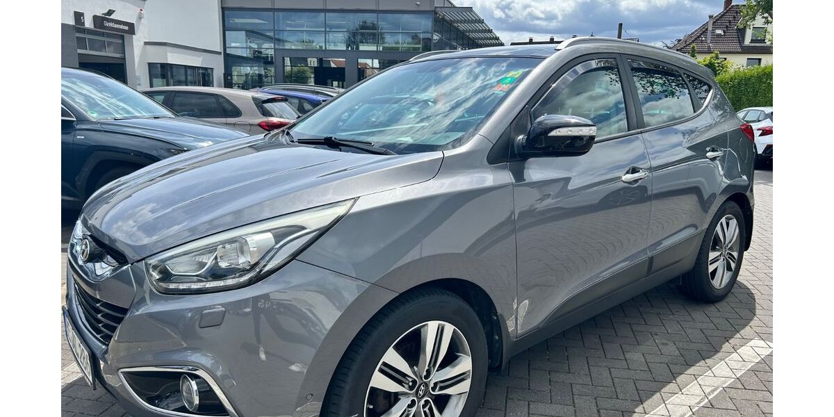 Hyundai ix35 192.000 km 9.500 &euro; Marl 45772