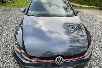 VW Golf 65.000 km 23.400 &euro; Hagen 58135
