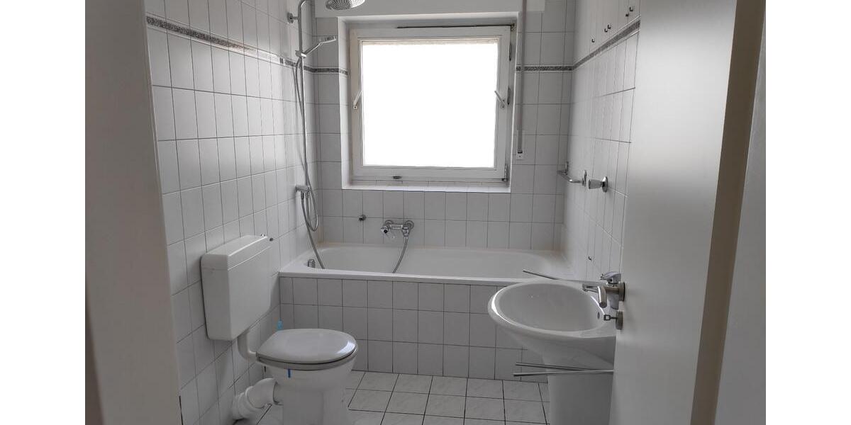 Dachgeschoßwohnung Castrop-Rauxel Rauxel - 3.5 Zimmer, 70 m&sup2;, 142.000&euro; | Angebot:24740550