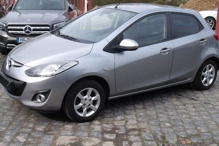 Mazda 2 61.400 km 6.490 &euro; Lünen 44532