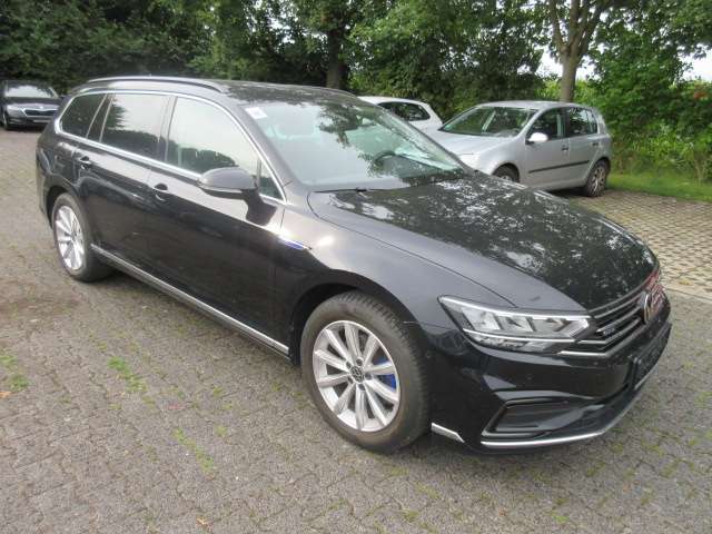 VW Passat Variant GTE 1.4 eHYBRID DSG NAVI LEDER AHK 83.900 km 23.488 &euro; Bergkamen 59192