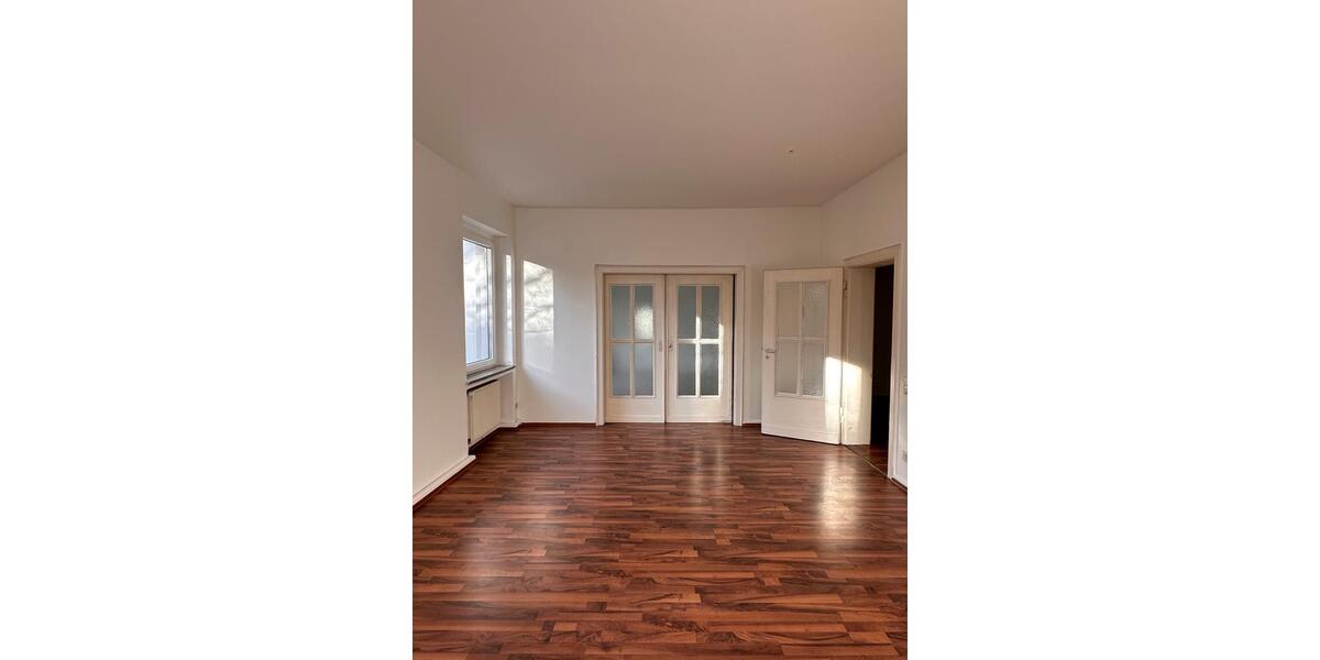 Etagenwohnung Dortmund Innenstadt Ost - 2 Zimmer, 100 m&sup2;, 1.100&euro; | Angebot:25131541