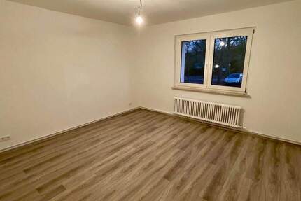 Wohnung Essen Huttrop - 3 Zimmer, 58 m&sup2;, 499&euro; | Angebot:25700646