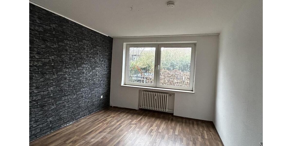 Erdgeschoßwohnung Gelsenkirchen Buer - 3.5 Zimmer, 63 m&sup2;, 399&euro; | Angebot:24753480