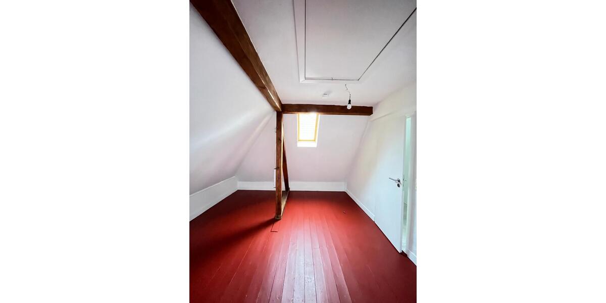 Dachgeschoßwohnung Hagen Hohenlimburg - 2.5 Zimmer, 45 m&sup2;, 360&euro; | Angebot:25987530