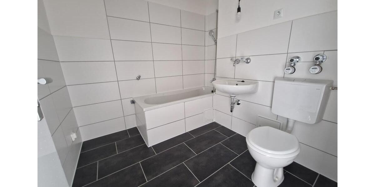 Etagenwohnung Bochum Laer - 3 Zimmer, 78 m&sup2;, 671&euro; | Angebot:26005594