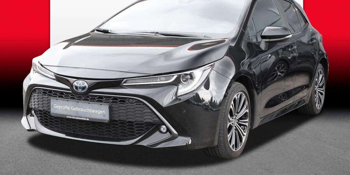 Toyota Corolla 31.100 km 23.749 &euro; Kamen 59174