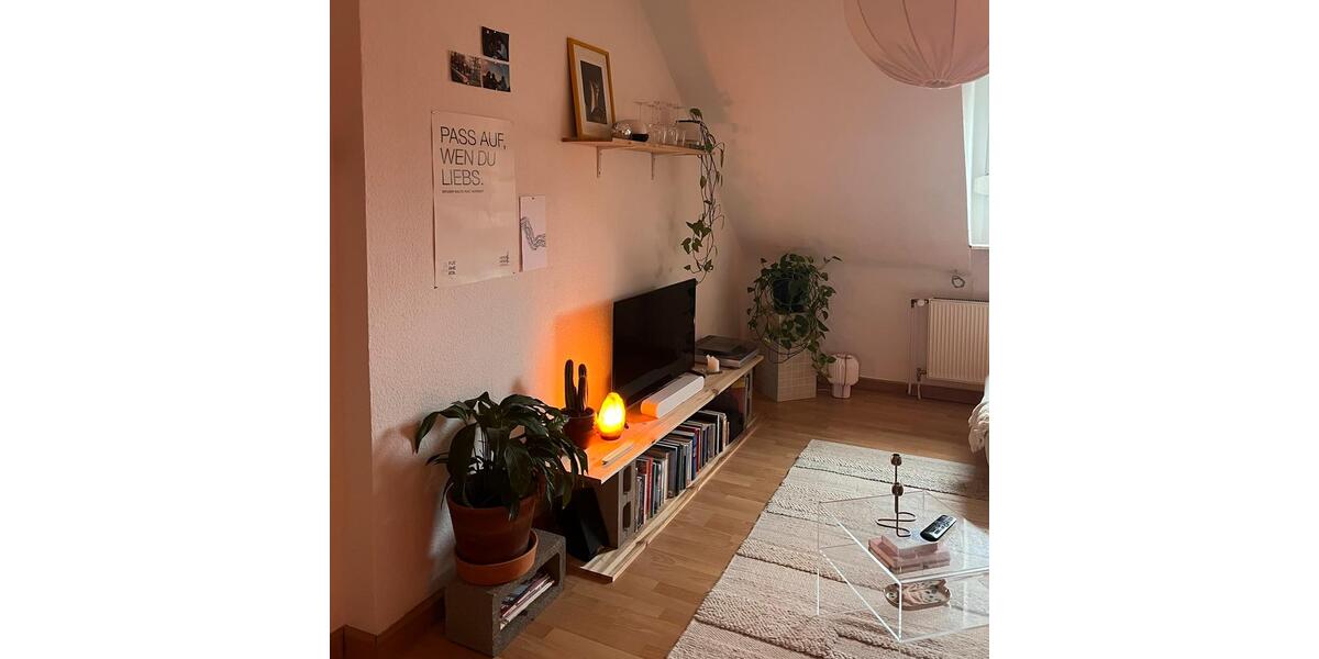 Dachgeschoßwohnung Bochum Bochum-Mitte - 2 Zimmer, 47 m&sup2;, 650&euro; | Angebot:25174137