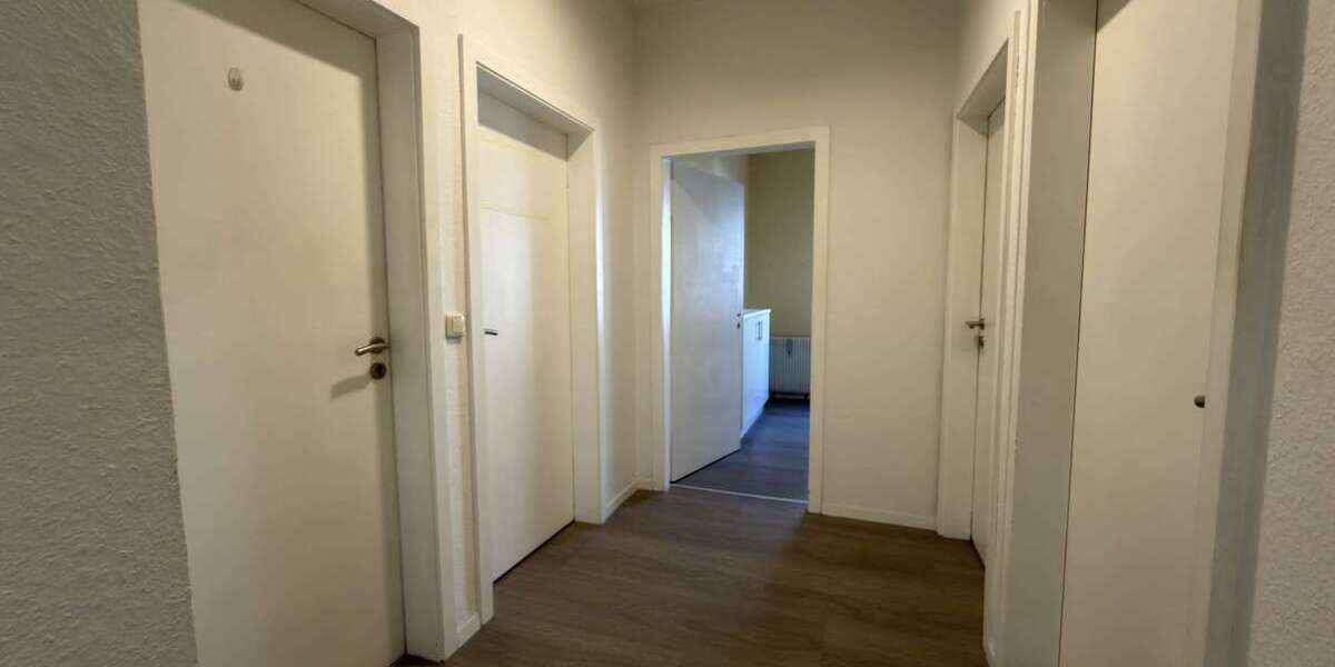 Büro- und Praxisfläche in Hattingen-Altstadt mit IT-Raum, LAN, Seminarraum & Garten - Gewerbeobjekt Hattingen Baak | Angebot:26066718